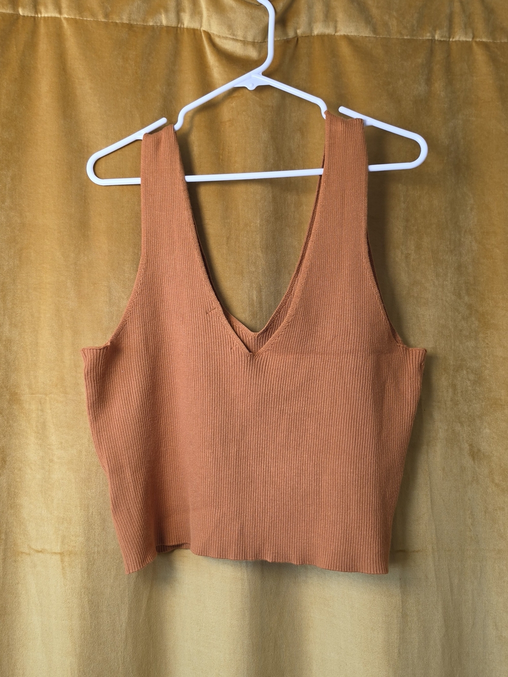 BCBG Paris Ribbed V-Neck Cropped Tank Top - Terracotta